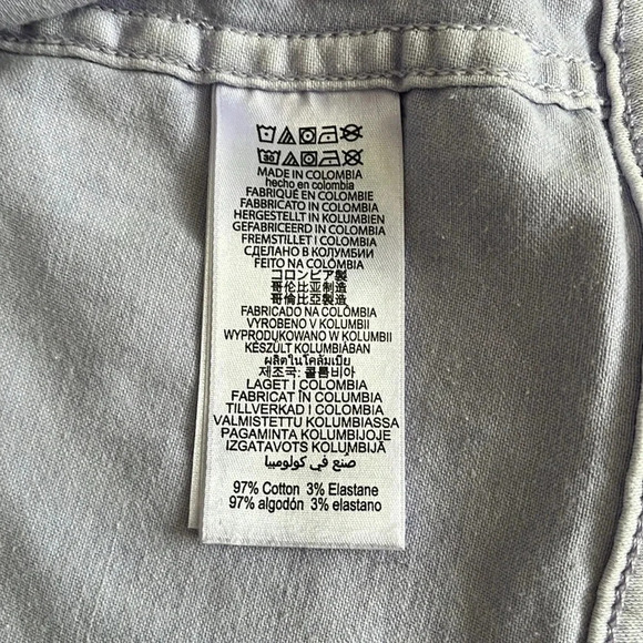 MICHAEL KORS NWOT Women’s Denim Jean Jacket Stretch Gold Button Lavender, Size L - Picture 7 of 9